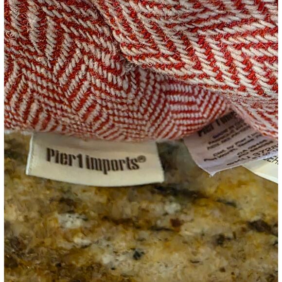 Pier 1 Plush Sitting Bird Christmas‎ Gabby Collectable - Picture 3 of 4